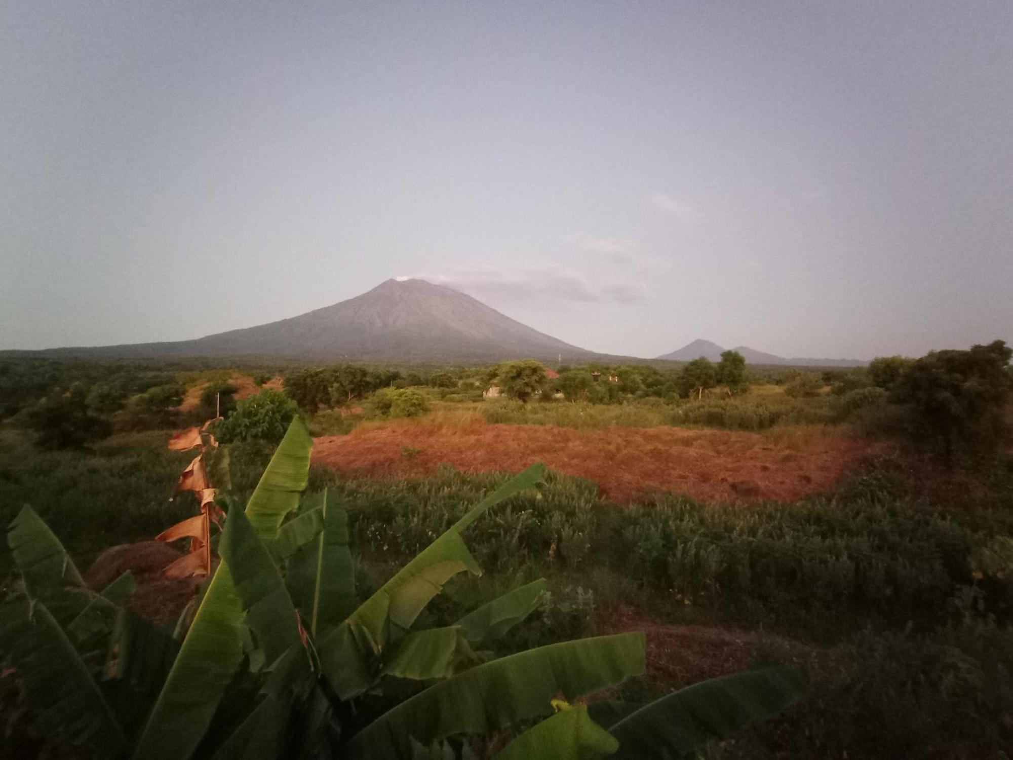 Khrisna Sunrise Homestay Tulamben Phòng bức ảnh