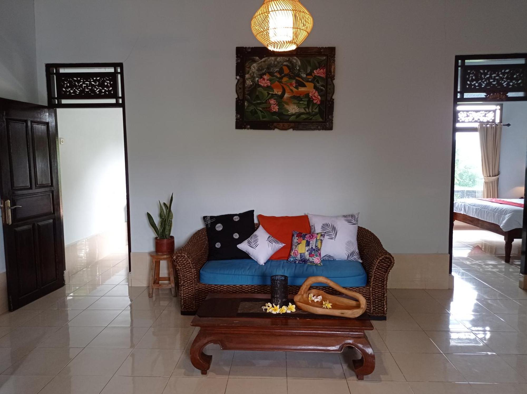 Khrisna Sunrise Homestay Tulamben Phòng bức ảnh