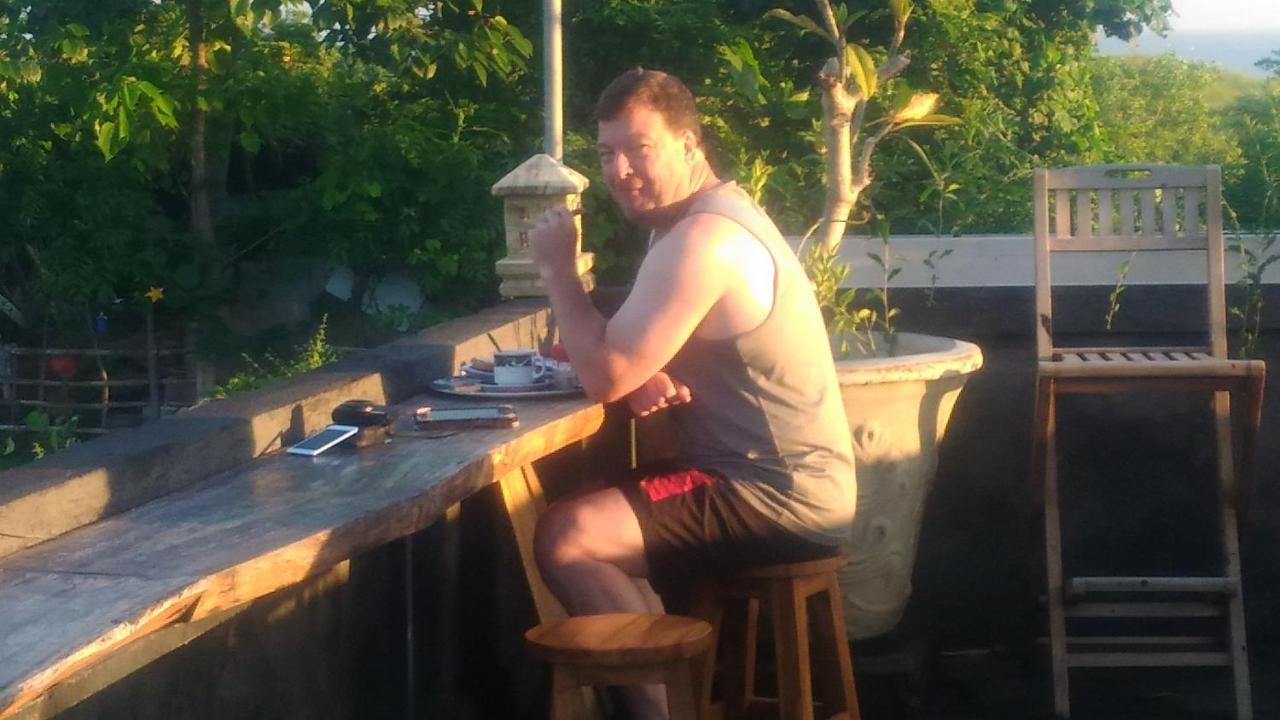 Khrisna Sunrise Homestay Tulamben Ngoại thất bức ảnh